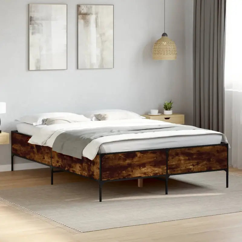 Bedframe met metalen poten en multiplex lattenbodem van bewerkt hout - Gerookt eiken / 150 x 200 cm / 44 cm - Bedden &