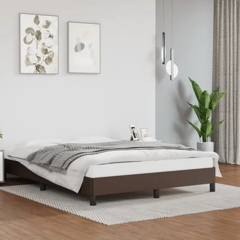 Bedframe met multiplex lattenbodem en duurzaam kunstleer - Bruin / 140 x 200 cm / 25 cm - Bedden & bedframes