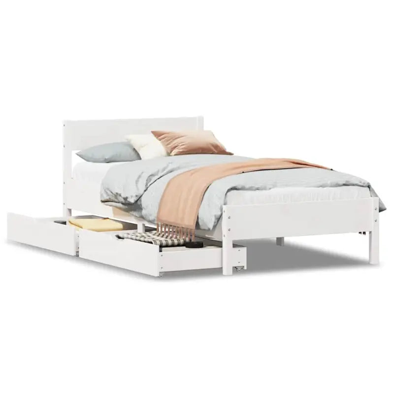 Bedframe van massief grenenhout in wit materiaal voor een goede nachtrust - Bedden & bedframes