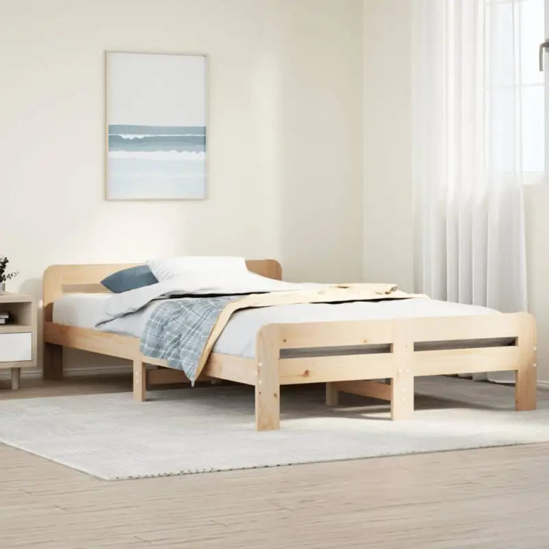 Bedframe van massief grenenhout voor een goede nachtrust - Naturel / 135 x 190 cm - Bedden & bedframes