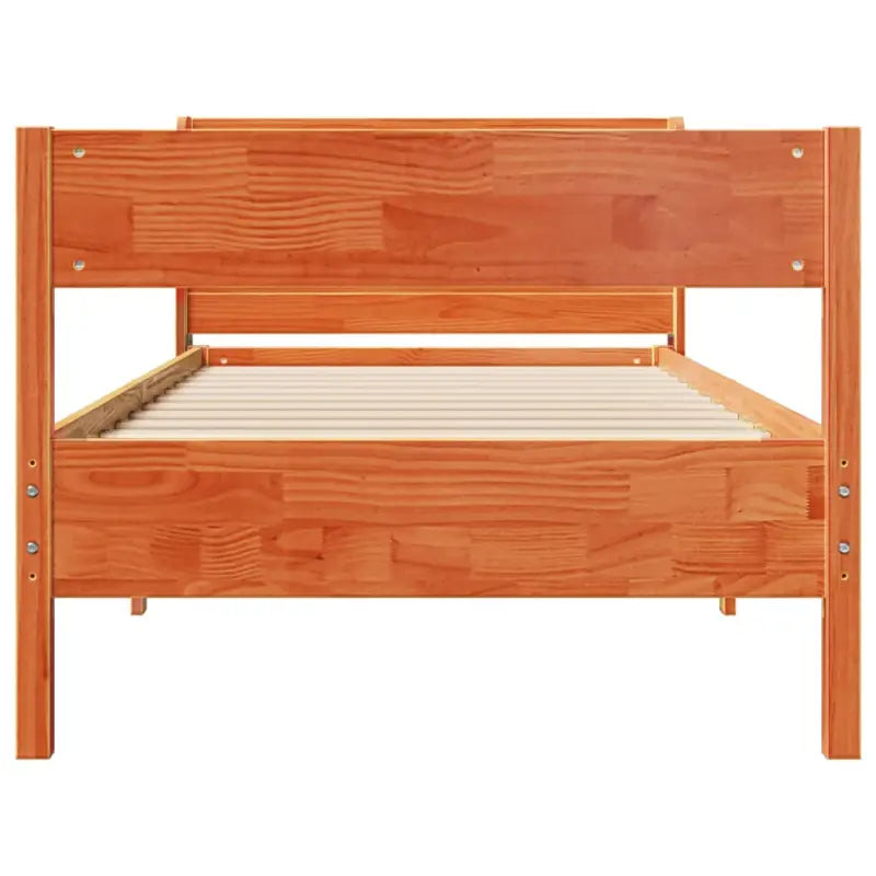 Bedframe van massief grenenhout voor een stabiele en duurzame slaapkamer - Bedden & bedframes