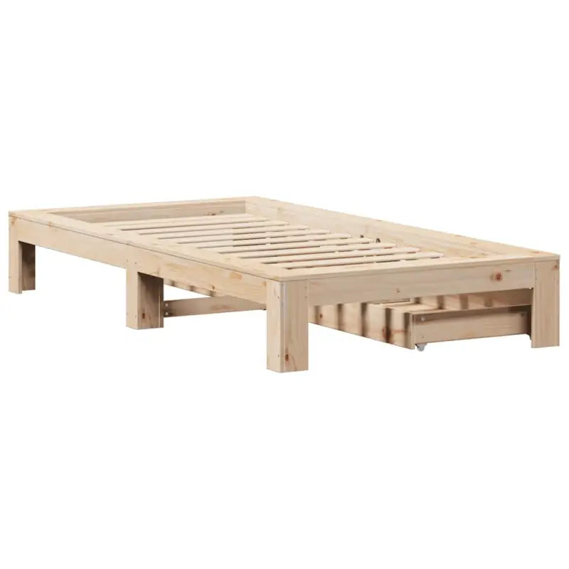 Bedframe van massief grenenhout voor een stabiele nachtrust - Bedden & bedframes