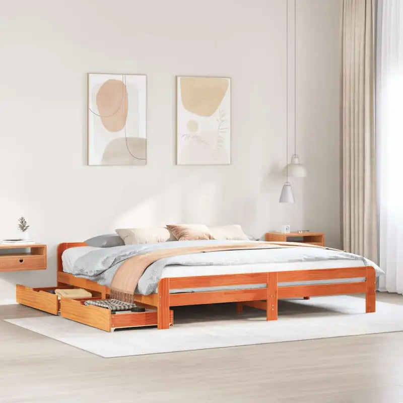 Bedframe van massief grenenhout voor een stevige en duurzame slaapruimte - Wasbruin / 180 x 200 cm - Bedden & bedframes