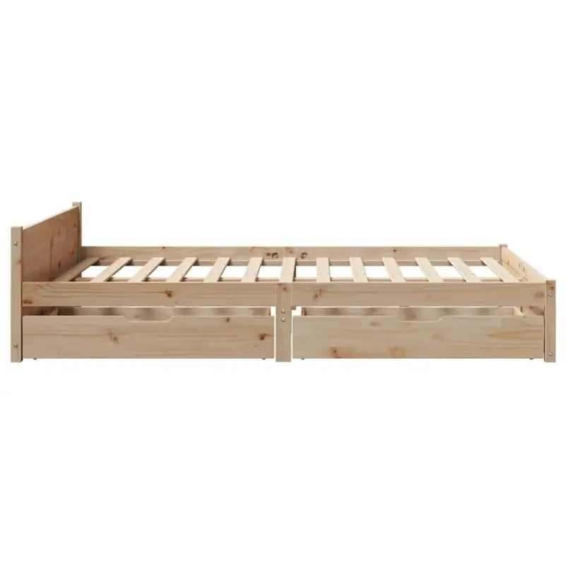 Bedframe van massief grenenhout voor een stevige en duurzame slaapruimte - Bedden & bedframes