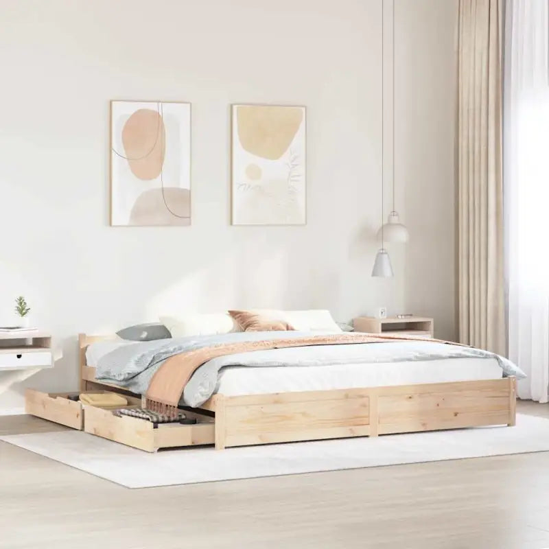 Bedframe van massief grenenhout voor een stevige en duurzame slaapruimte - Naturel / 200 x 200 cm - Bedden & bedframes