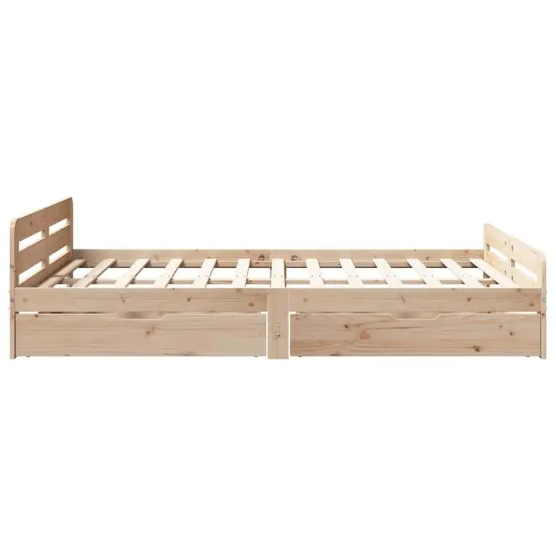 Bedframe van massief grenenhout voor een stevige en duurzame slaapruimte - Bedden & bedframes