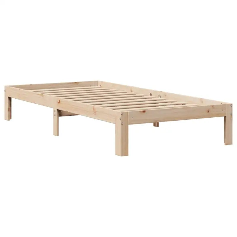 Bedframe van massief grenenhout voor een stevige en duurzame slaapkamer - Bedden & bedframes