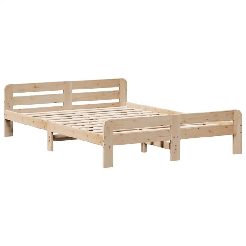 Bedframe van massief grenenhout voor een stevige en duurzame slaapruimte - Bedden & bedframes