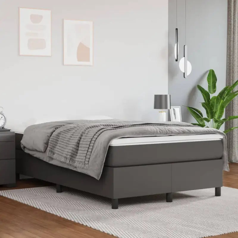 Boxspringbed met multiplex lattenbodem en crème kunstleer voor rust - Grijs / 120 x 200 cm / 35 cm - Bedden & bedframes