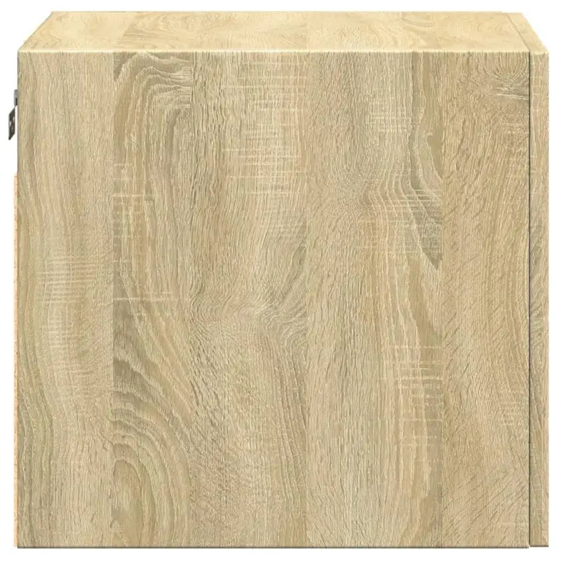 Decoratieve wandkast van bewerkt hout voor een stevige en stijlvolle uitstraling - Dressoirs & buffetkasten