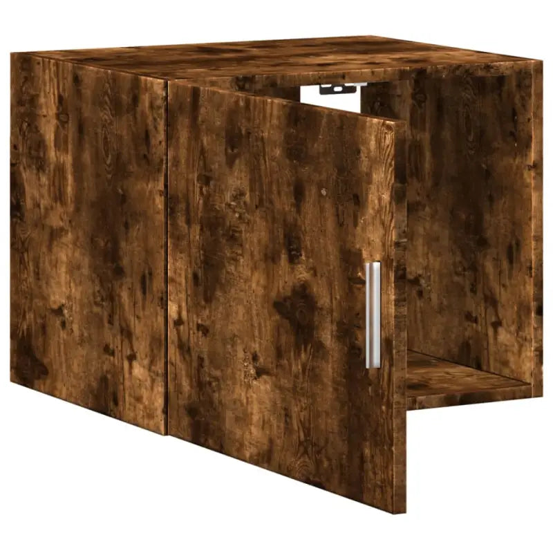 Decoratieve wandkast van bewerkt hout voor stijl en functionaliteit - Dressoirs & buffetkasten