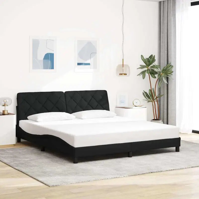 Donkerbruin bedframe met ademend vermogen en comfortabel polyesterstof - Zwart / 180 x 200 cm - Bedden & bedframes