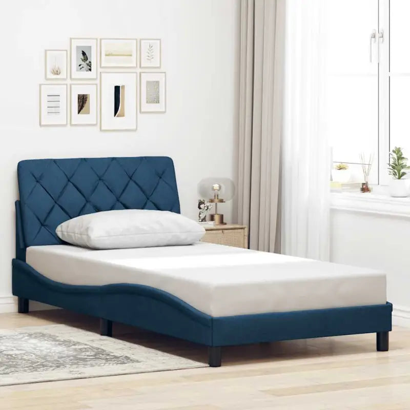 Donkerbruin bedframe met ademend vermogen en comfortabel polyesterstof - Blauw / 100 x 200 cm - Bedden & bedframes