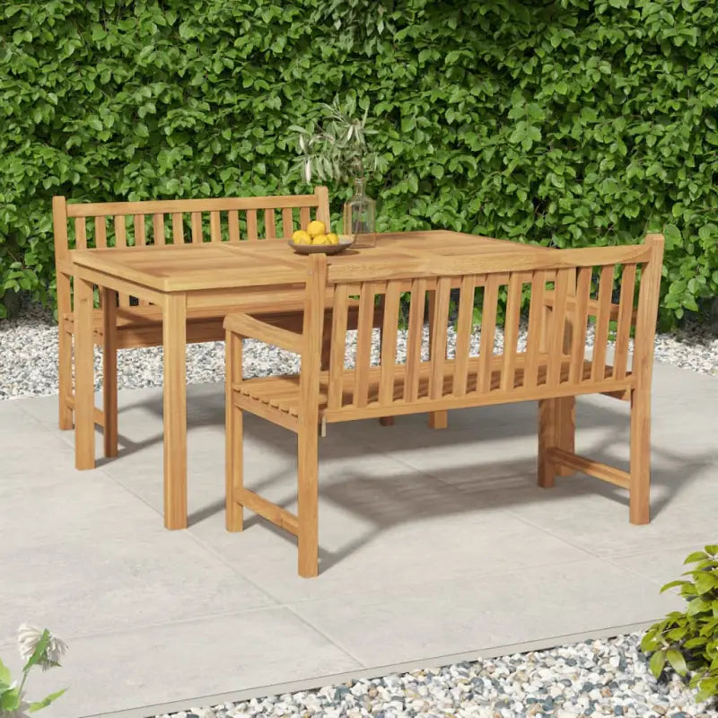Fijn geschuurd teakhouten tuinset voor natuurlijke charme en duurzaamheid - 2x Bank + Tafel - Tuinsets