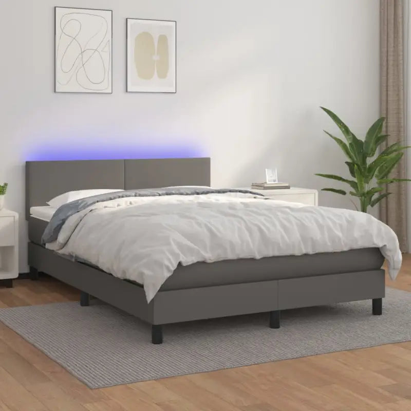 Grijze boxspring met matras en LED voor een rustgevende slaapkamer - Grijs / 140 x 200 cm / Effen ontwerp - Bedden &