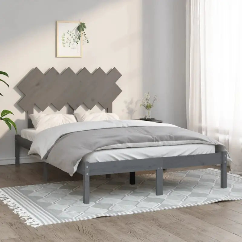 Houten bedframe van massief grenenhout met levering bevat - Grijs / 135 x 190 cm - Bedden & bedframes