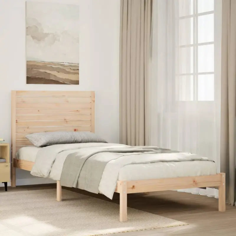 Houten bedframe van massief grenenhout met tijdloos ontwerp - Naturel / 90 x 210 cm - Bedden & bedframes