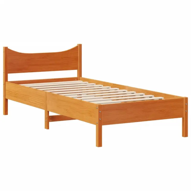 Houten bedframe van massief grenenhout voor een moderne slaapkamer - Bedden & bedframes