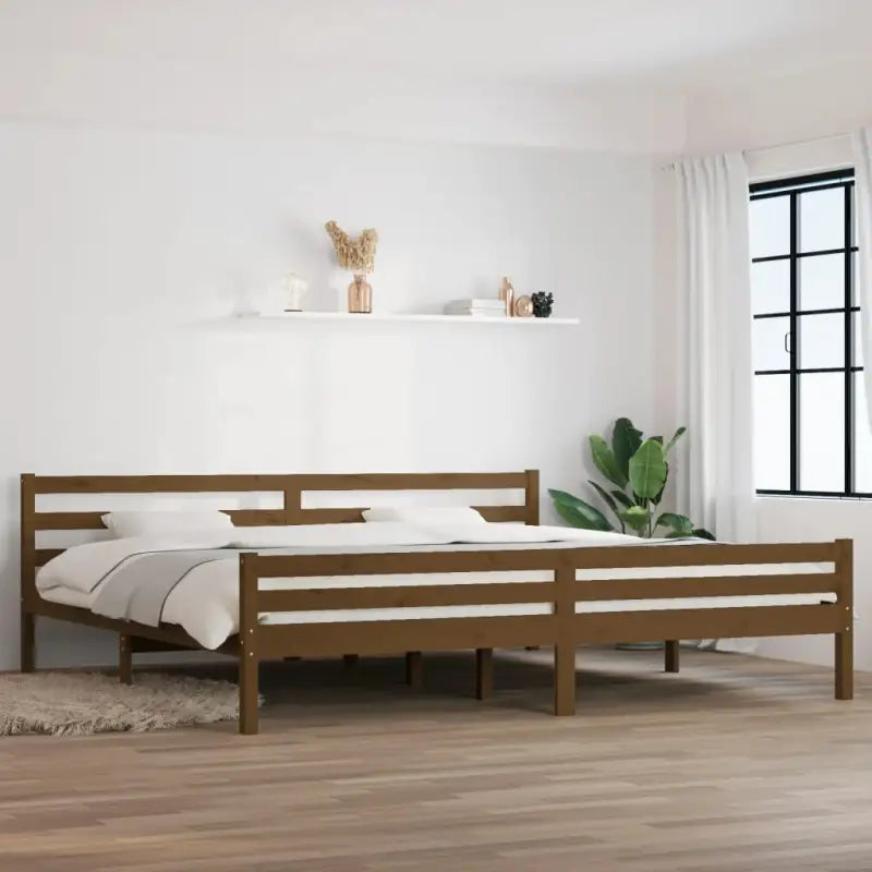 Houten bedframe van massief grenenhout voor een moderne slaapkamer - Honingbruin / 200 x 200 cm - Bedden & bedframes