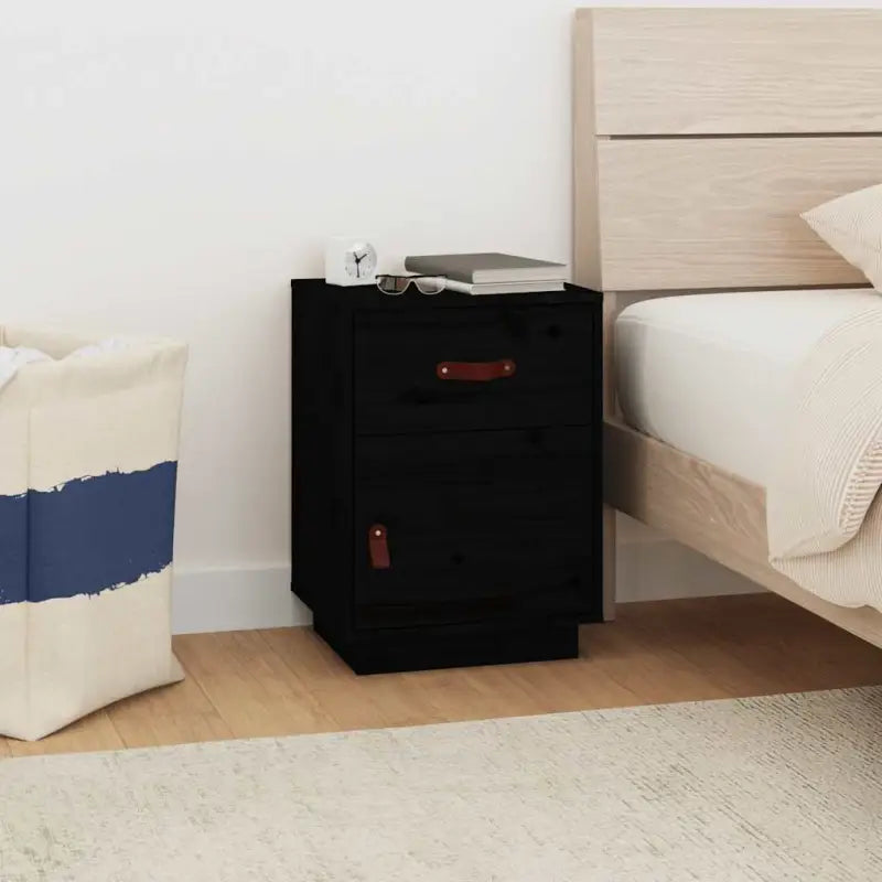 Houten nachtkastjes van massief grenenhout voor elegante interieurs - Zwart / 1 - Nachtkastjes
