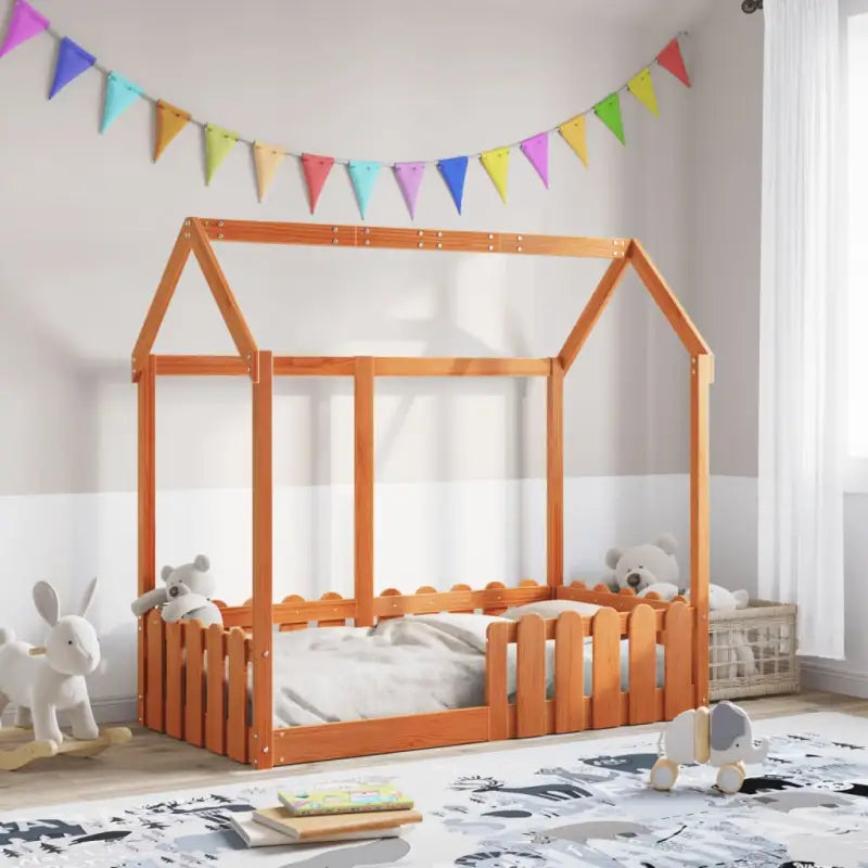 Kinderbed met open dakstructuur van massief grenenhout - Wasbruin / 70 x 140 cm - Bedden & bedframes