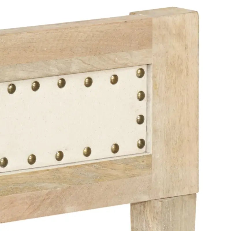 Klassiek bedframe van massief mangohout voor een warme slaapkamer uitstraling - 200 x 200 cm - Bedden & bedframes