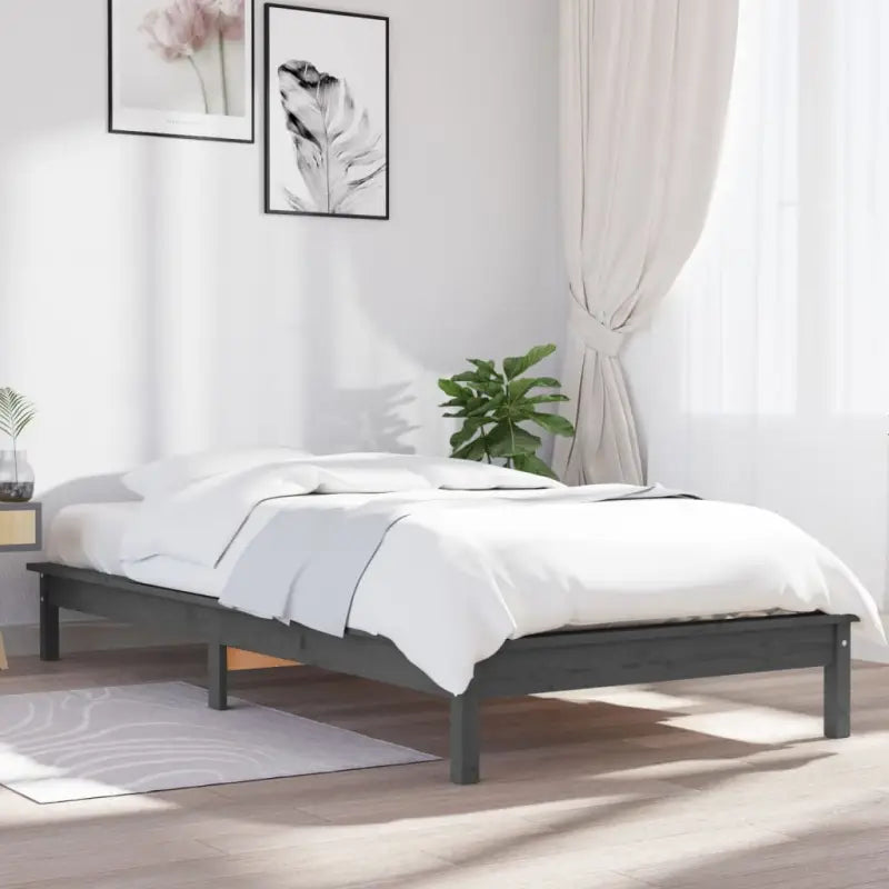 Klassiek houten bed met massief grenenhout voor een moderne slaapkamer - Grijs / 90 x 190 cm - Bedden & bedframes