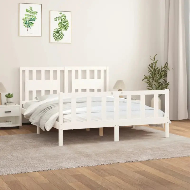 Klassiek houten bedframe van massief grenenhout voor rust en comfort - Wit / 160 x 200 cm - Bedden & bedframes