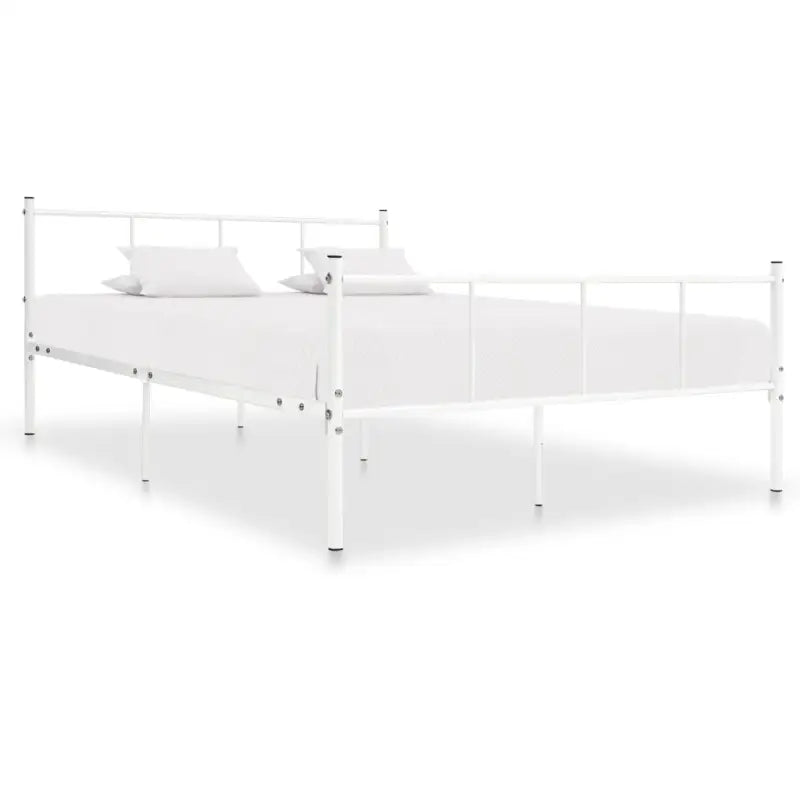 Klassiek metalen bedframe met stevige lattenbodem - Bedden & bedframes