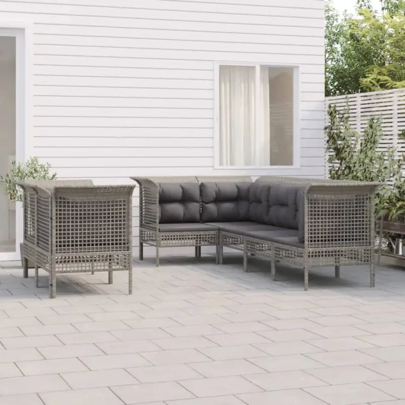 Loungetuinset in grijs materiaal met poly rattan en gepoedercoat staal - Tuinsets