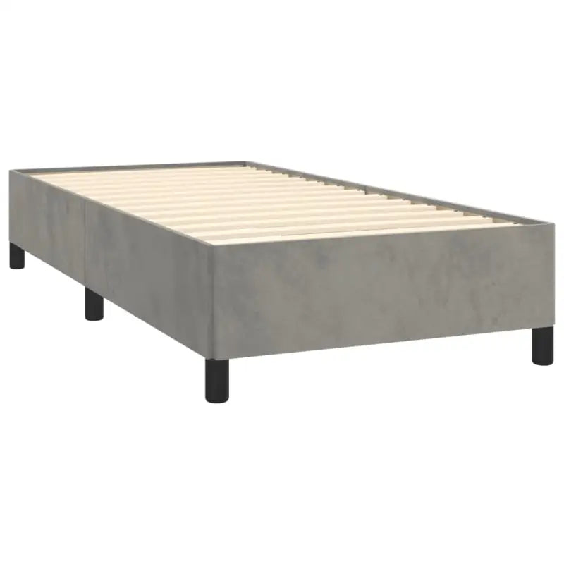 Luxe bedframe met multiplex lattenbodem en zachte fluwelen bekleding - Bedden & bedframes
