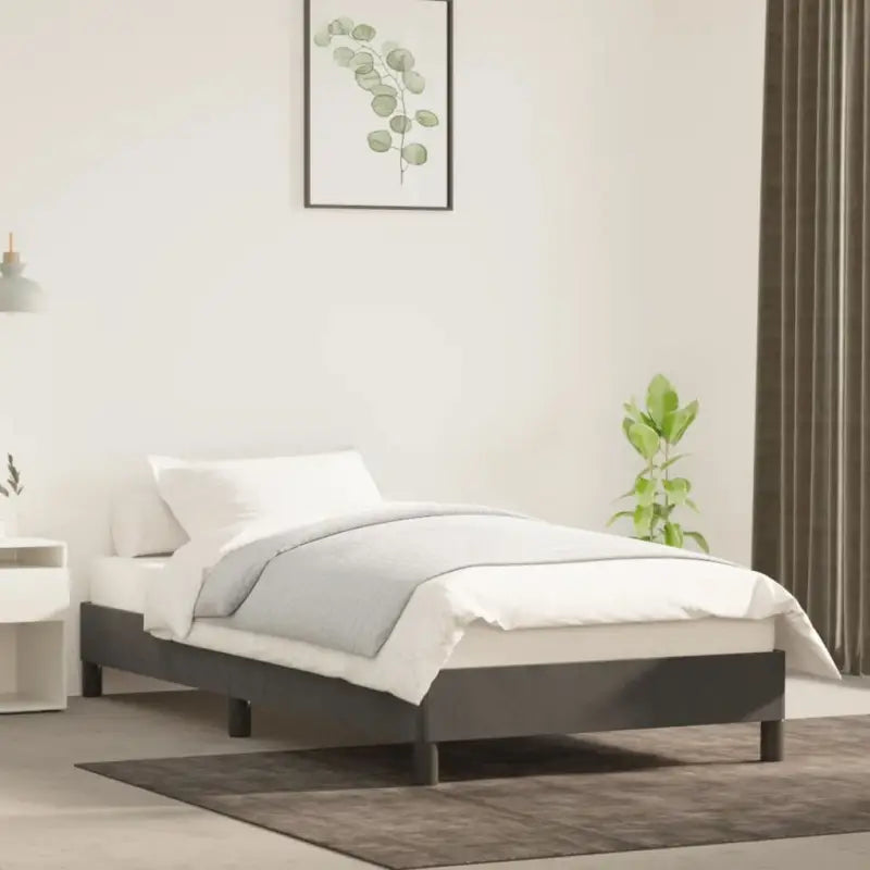 Luxe bedframe met multiplex lattenbodem en zachte fluwelen bekleding - Bedden & bedframes