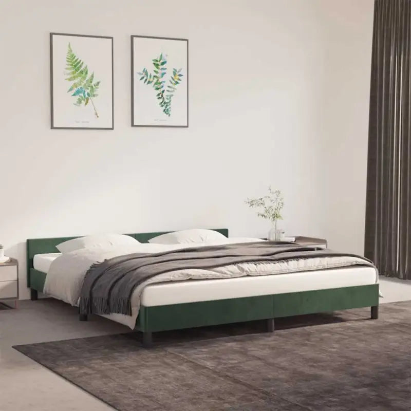 Luxueus bedframe met hoofdeinde en multiplex lattenbodem - Groen / 180 x 200 cm - Bedden & bedframes