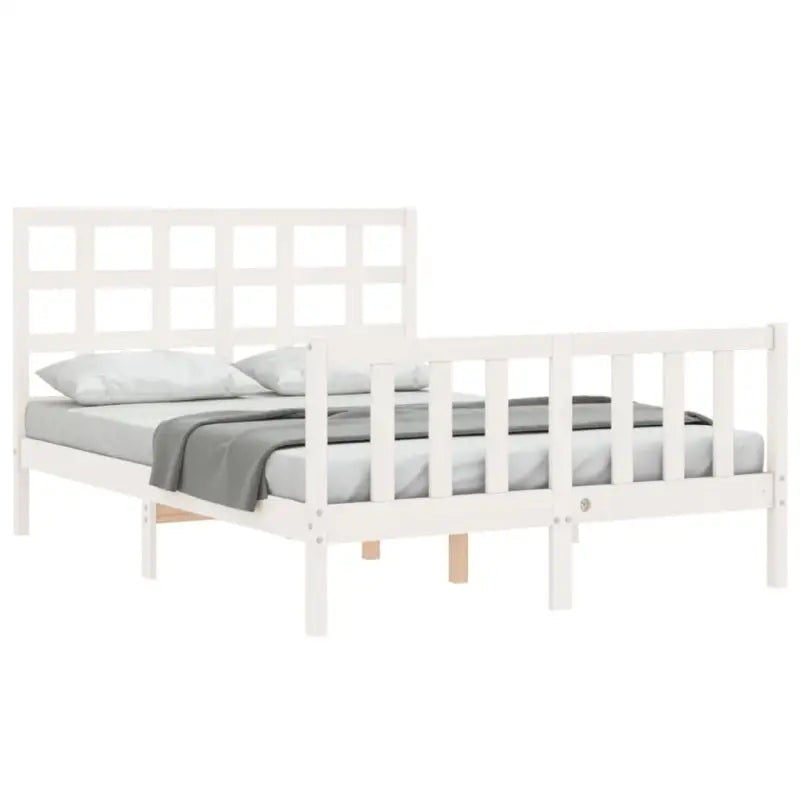 Massief Grenenhout Bedframe voor Een Natuurlijke en Decoratieve Slaapruimte - Bedden & bedframes