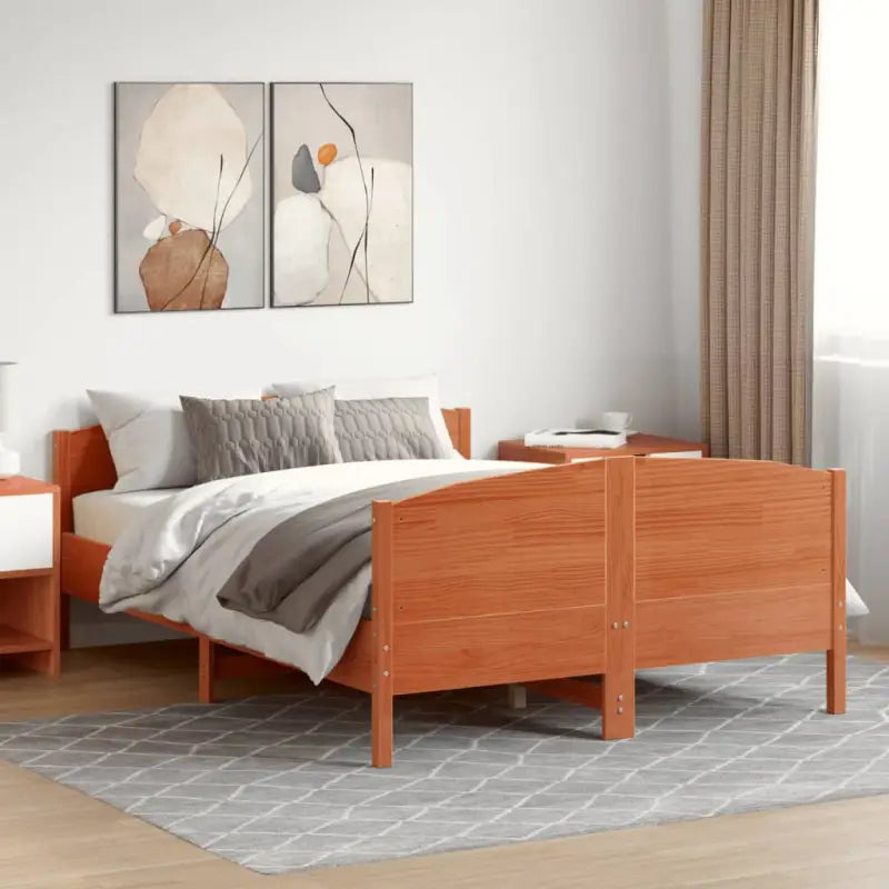 Massief Grenenhouten Bedframe met Multiplex Lattenbodem - Bruin / 135 x 190 cm - Bedden & bedframes