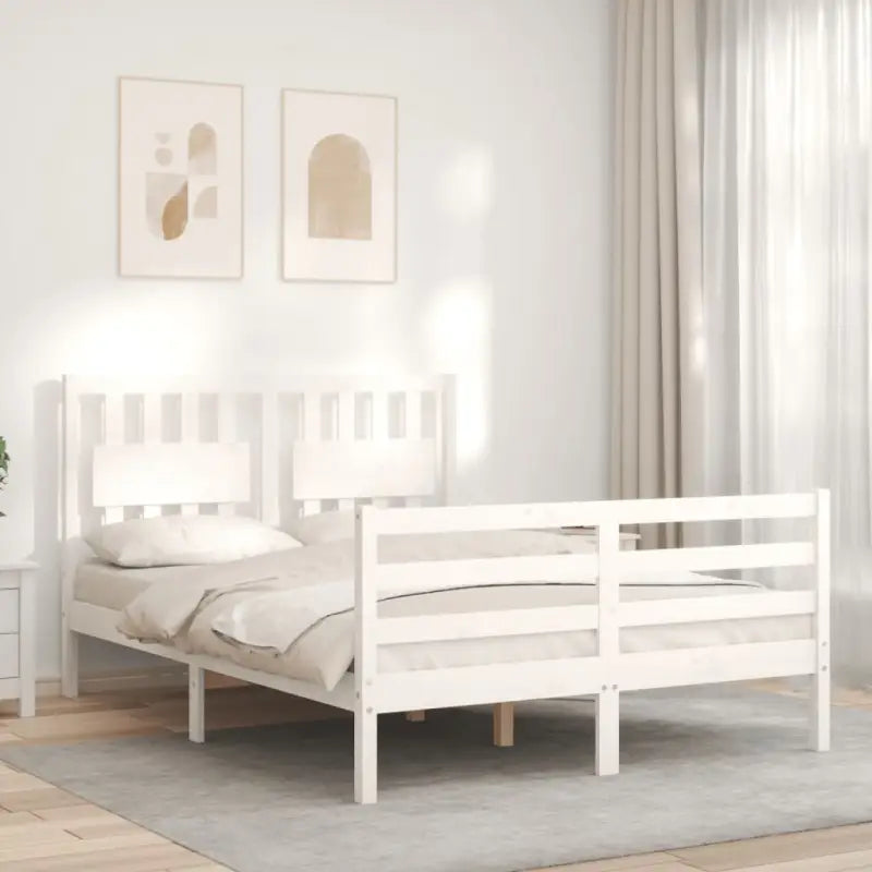 Massief Grenenhouten Bedframe voor Comfort en Natuurlijke Decoratie - Bedden & bedframes