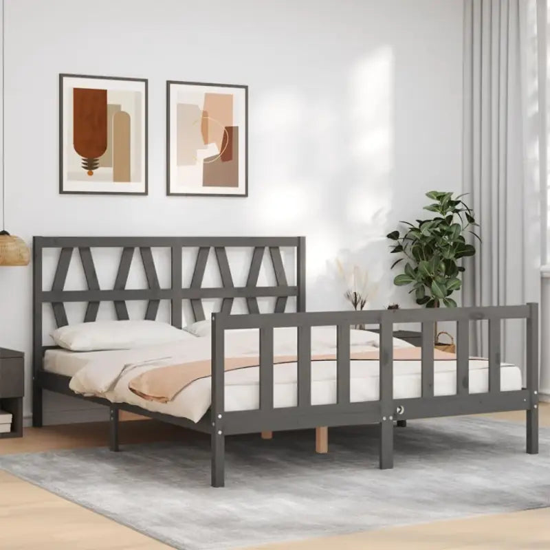 Massief Grenenhouten Bedframe voor een Goede Nachtrust - Grijs / 150 x 200 cm - Bedden & bedframes
