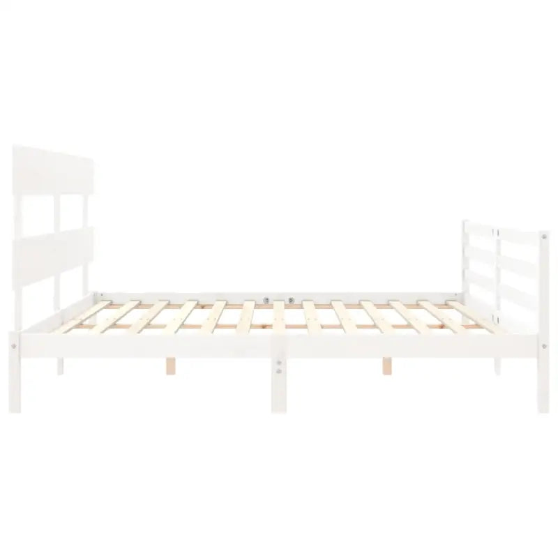 Massief Grenenhouten Bedframe voor een Natuurlijke en Decoratieve Slaapruimte - Bedden & bedframes