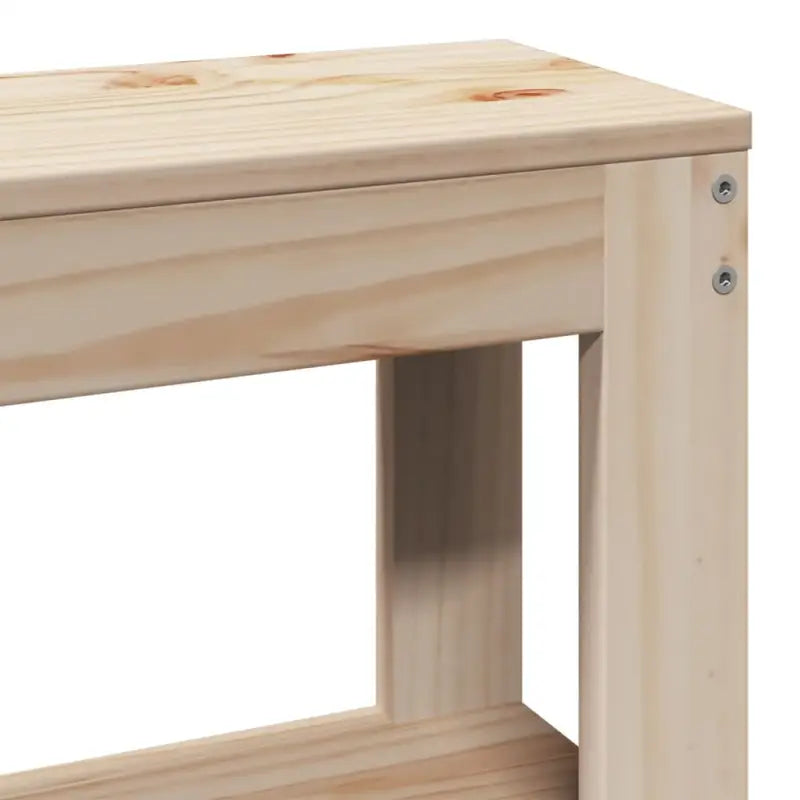 Massief Grenenhouten Bedframe voor een Natuurlijke en Decoratieve Slaapruimte - Bedden & bedframes