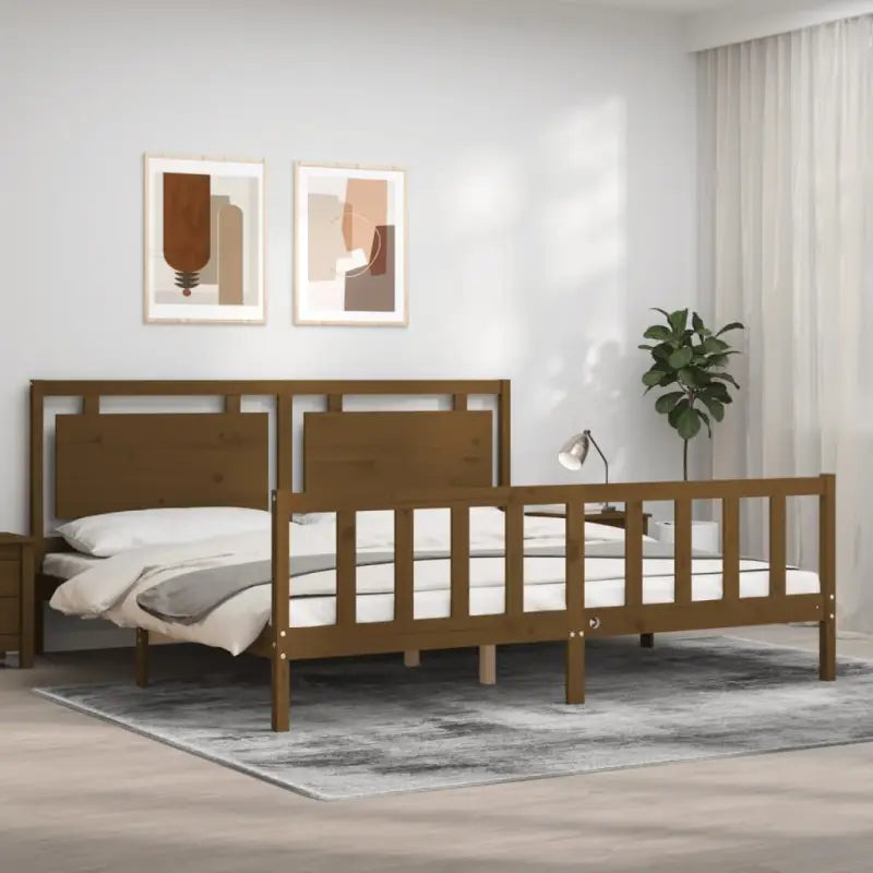 Massief Grenenhouten Bedframe voor een Natuurlijke en Gezonde Nachtrust - Honingbruin / 200 x 200 cm - Bedden &