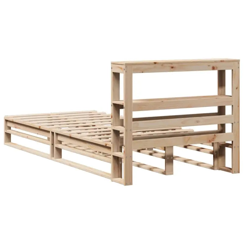 Massief Grenenhouten Bedframe voor een Stevige en Decoratieve Slaapruimte - Bedden & bedframes