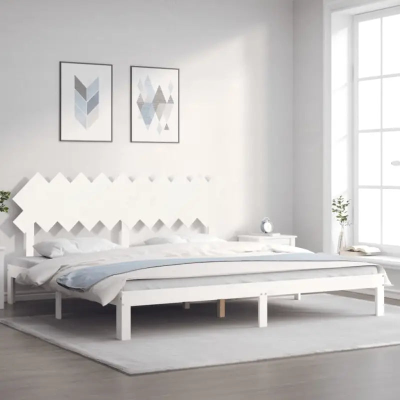 Massief Grenenhouten Bedframe voor Uitstekende Ondersteuning en Natuurlijke Looks - Wit / 200 x 200 cm - Bedden &