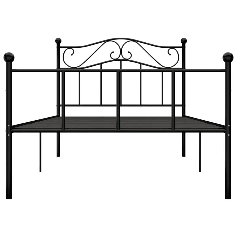 Metalen bedframe voor een klassieke en elegante slaapkamer sfeer - Bedden & bedframes