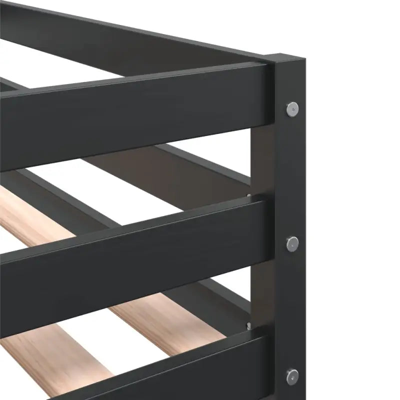 Metalen stapelbed in massief grenenhout voor compacte slaapkamers - Bedden & bedframes