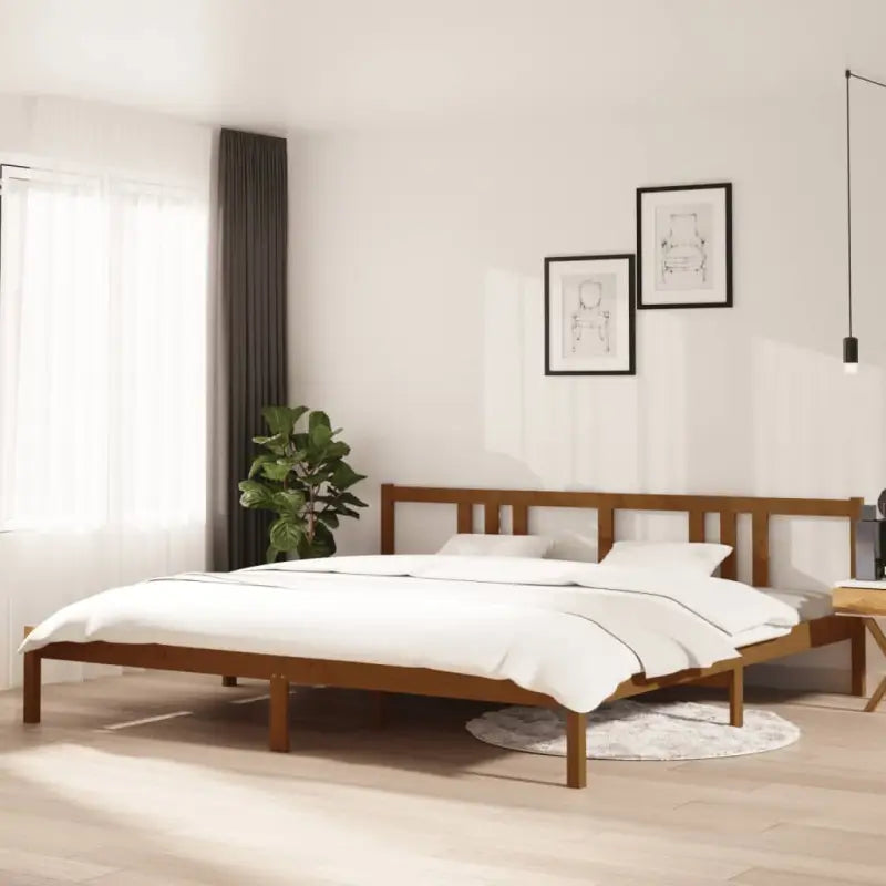 Moderne houten bedframe van massief grenenhout met levering bevat - Honingbruin / 200 x 200 cm - Bedden & bedframes