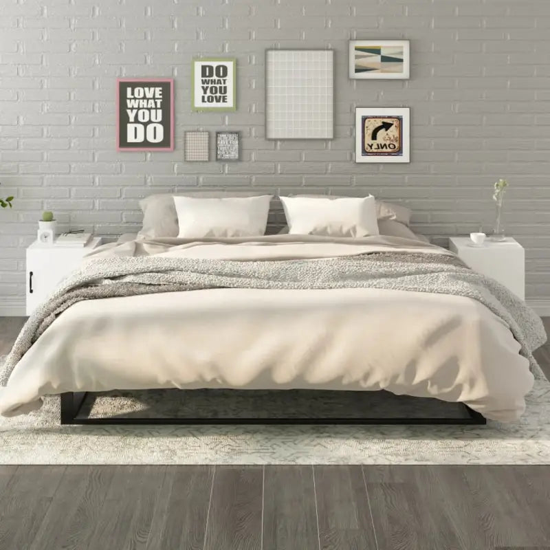 Nachtkastjes van bewerkt hout met elegant en tijdloos ontwerp - Nachtkastjes