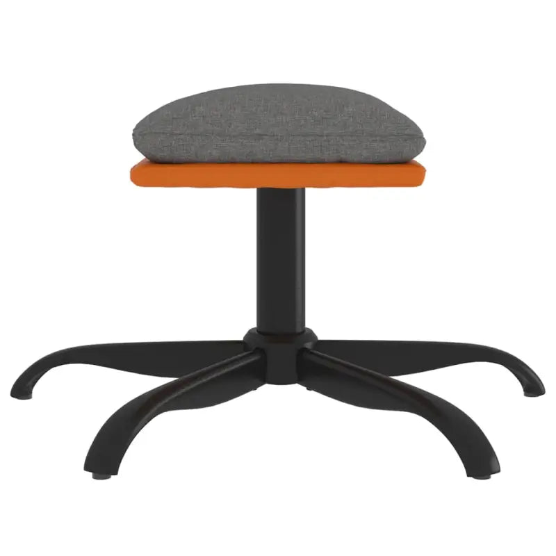 Poefs met metalen poten voor een modern en comfortabel interieur - Poefs