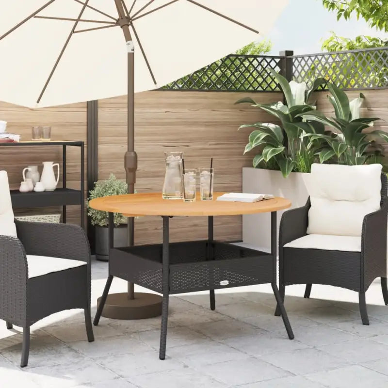 Poly rattan tuintafel met houten tafelblad voor gezellige tuin momenten - Tuintafels