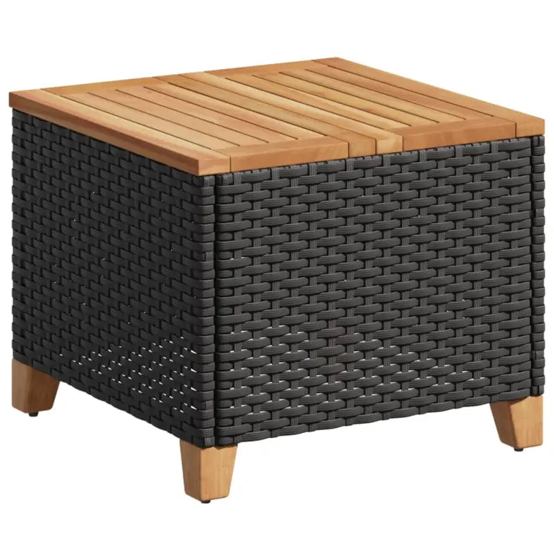 Poly rattan tuintafel voor eenvoudig schoonmaken en gezellige tuinmomenten - Tuintafels