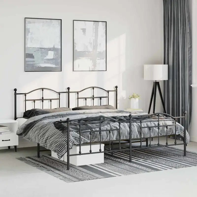 Robuust metalen bedframe met extra opbergruimte en tijdloos design - Zwart / 183 x 213 cm / met hoofdbord & voetbord